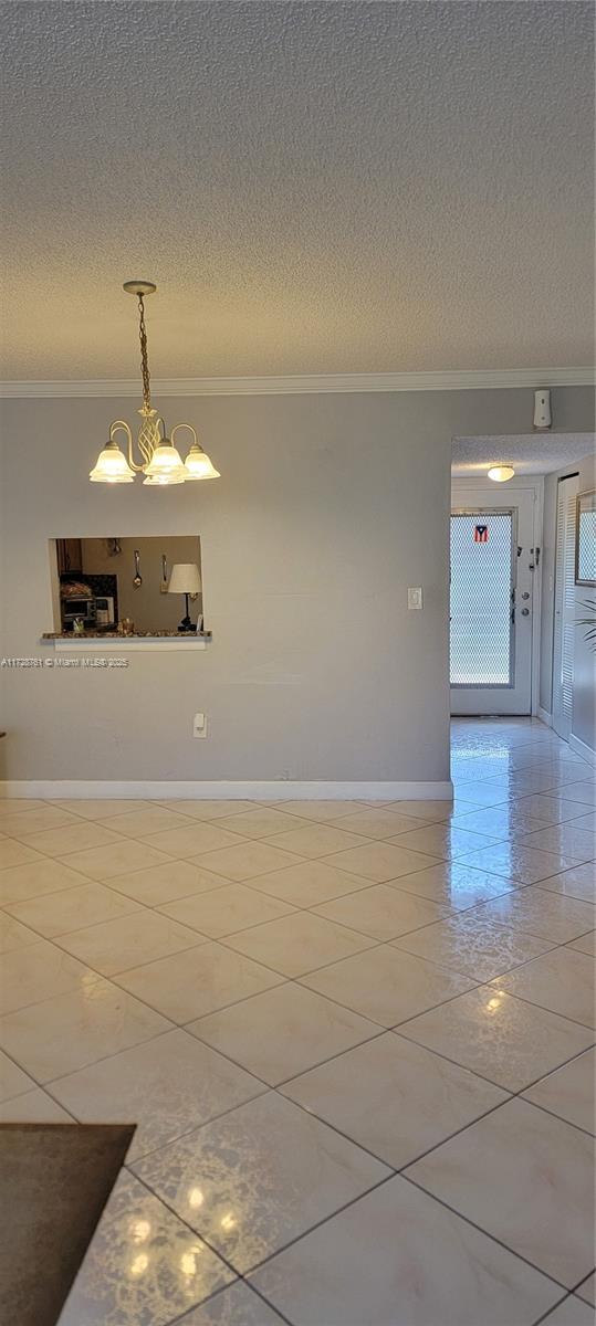 SOMERSET AT LAUDERDALE LA - Residential