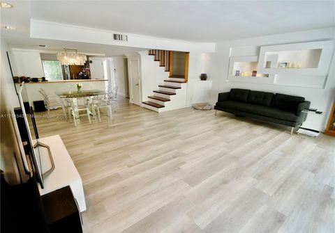 16432 NE 26th Ave 5 North Miami Beach FL 33160