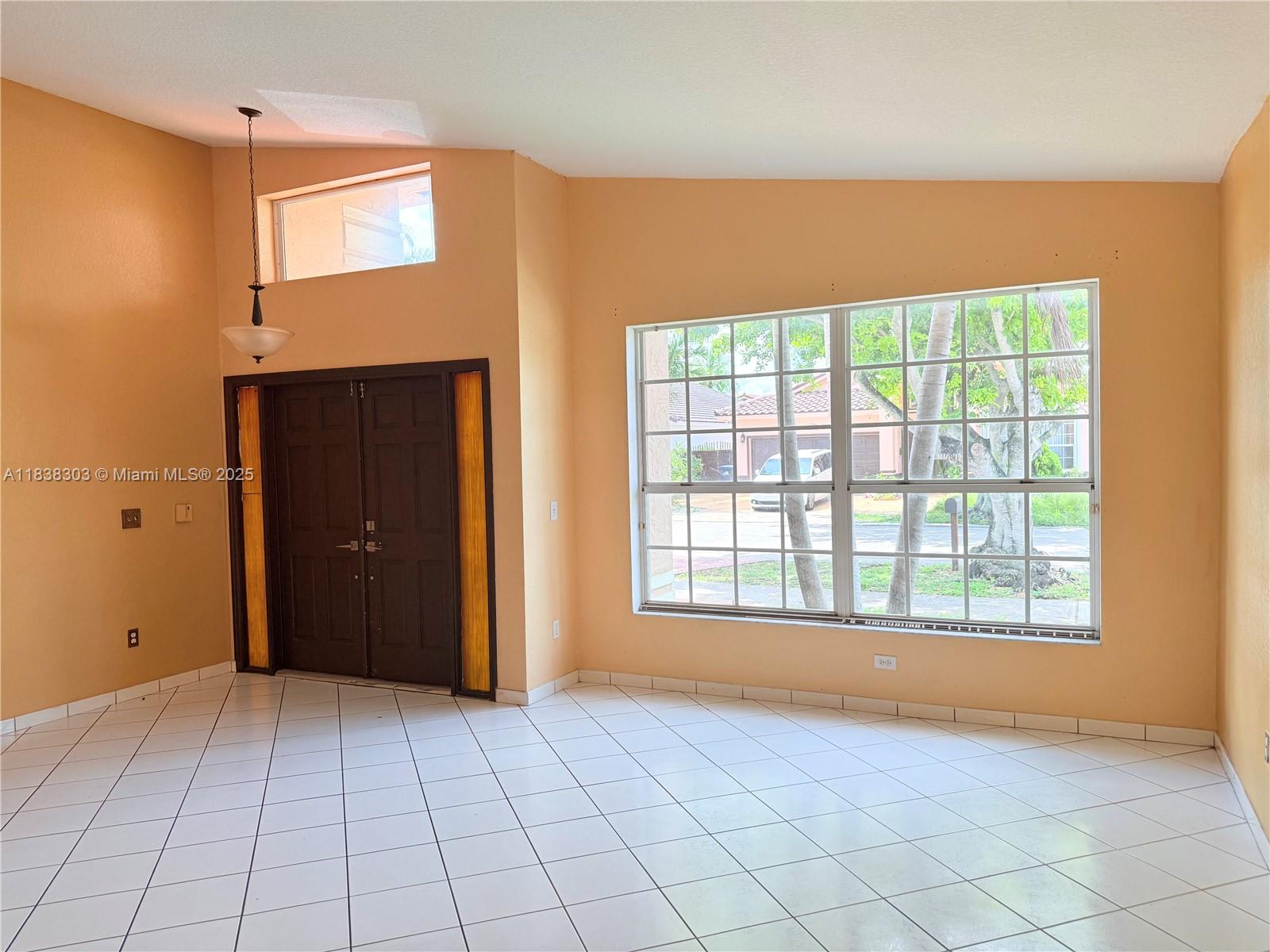 8973 NW 147th Ter