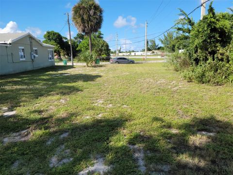 Land For Sale in Florida 601 W 9th St Riviera Beach FL 33404