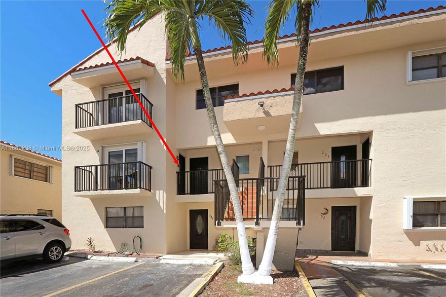 WATERFRONT, completely renovated, clean and painted, corner unit, 3 bed, 2 ½ bath, and with 2 parking spaces, 4 balconies, complete impact windows and doors, RING camera doorbell.  As you enter, you'll be welcomed into the living room. Further in, you'll enter the dining and kitchen area. Two of the four balconies, the one in the kitchen area and the one in the principal bedroom's balcony overlooks the lake and offers spectacular views.
Excellent location close to schools, shopping centers, and major highways.