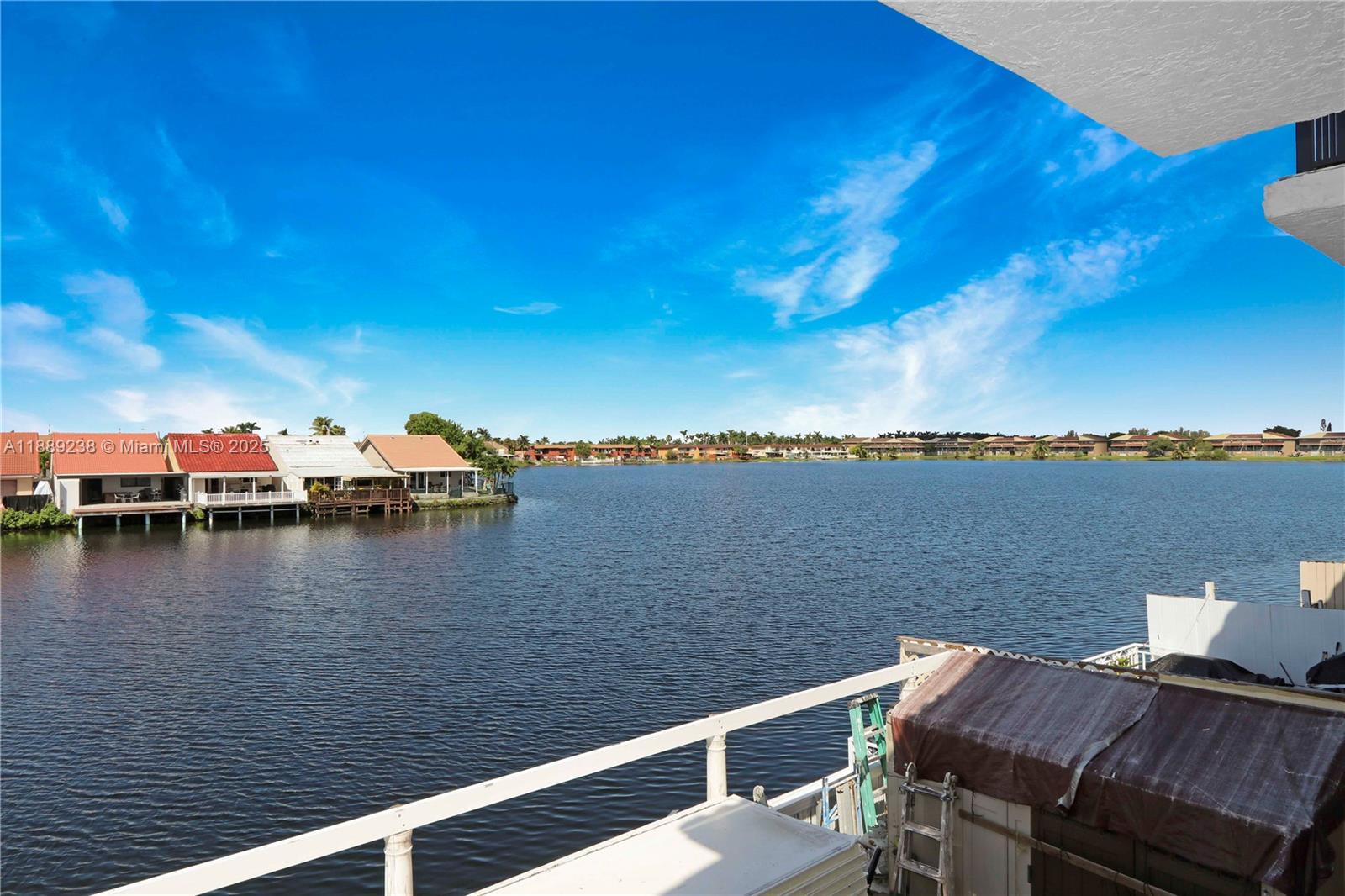 VISTA ALEGRE TOWNHOMES CO - Residential Lease