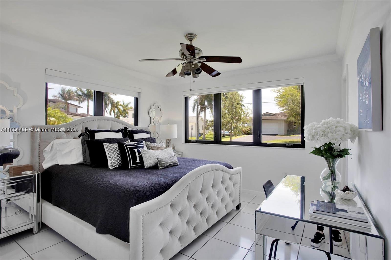 CORAL BAY SEC B - Residential