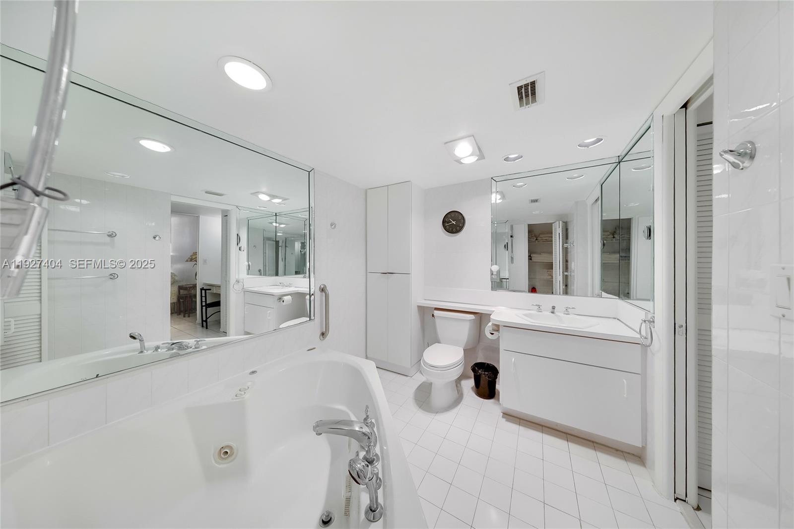 ROYAL ATLANTIC CONDO - Residential