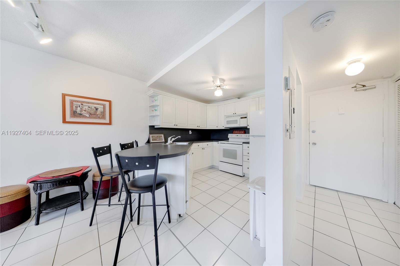 ROYAL ATLANTIC CONDO - Residential