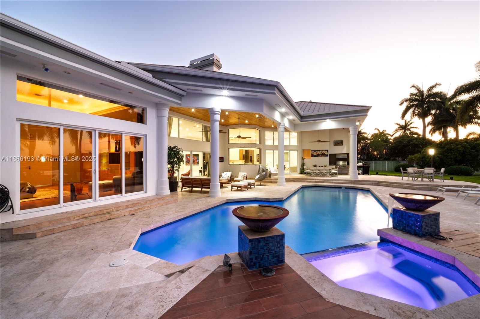WINDMILL RANCHES - Residential
