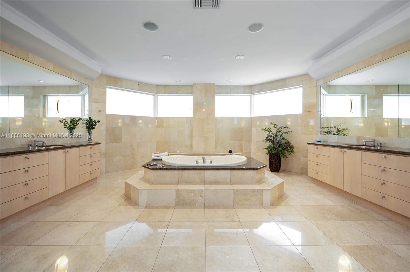 WINDMILL RANCHES - Residential