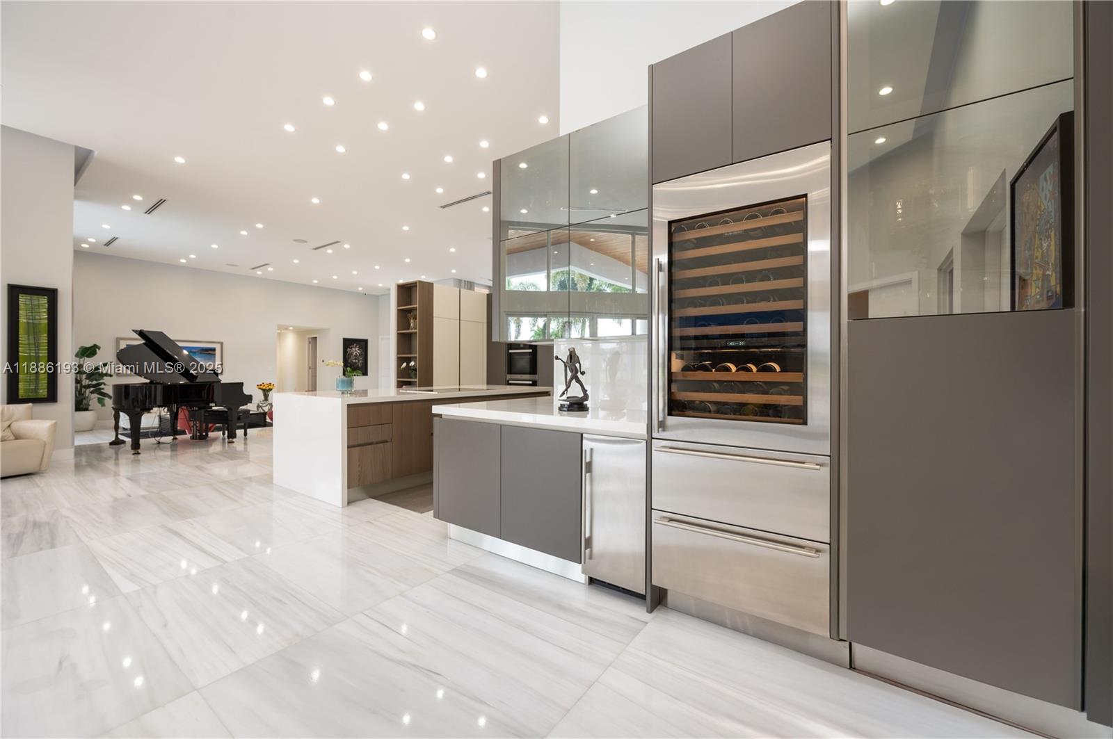 WINDMILL RANCHES - Residential