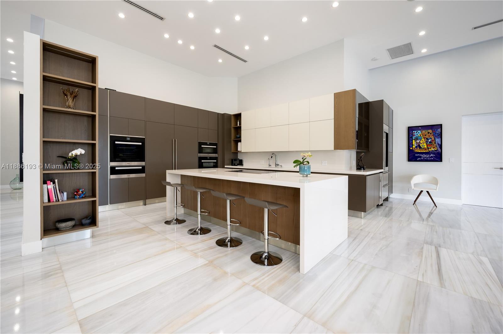 WINDMILL RANCHES - Residential