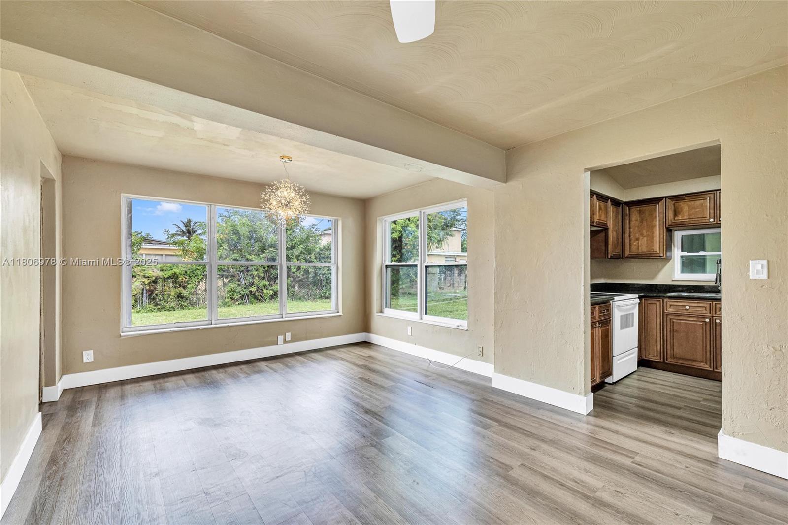 3740 NW 9th St
