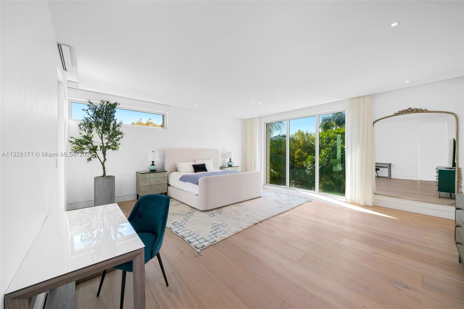 HOLIDAY COLONY - Residential