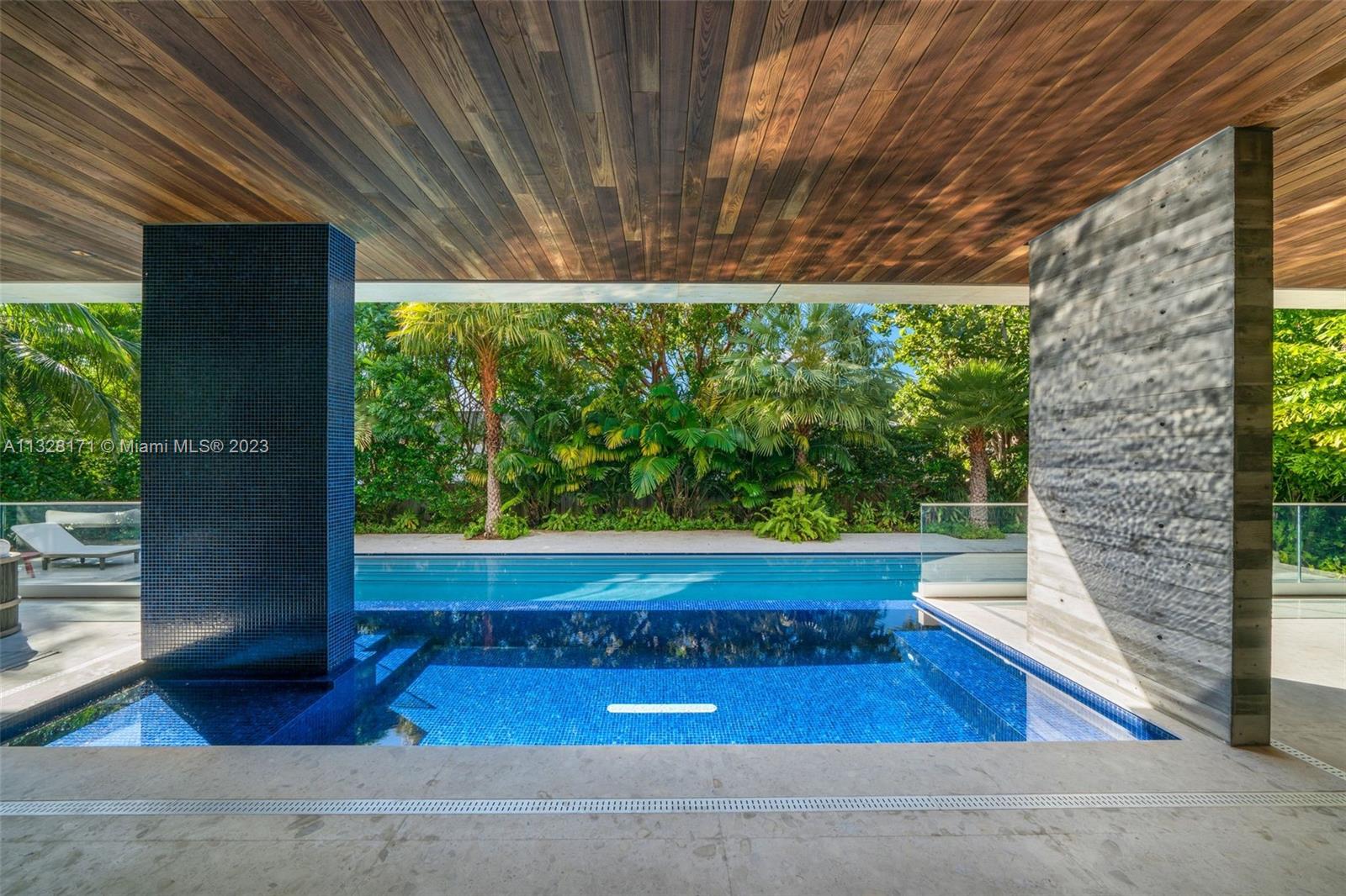 HOLIDAY COLONY - Residential