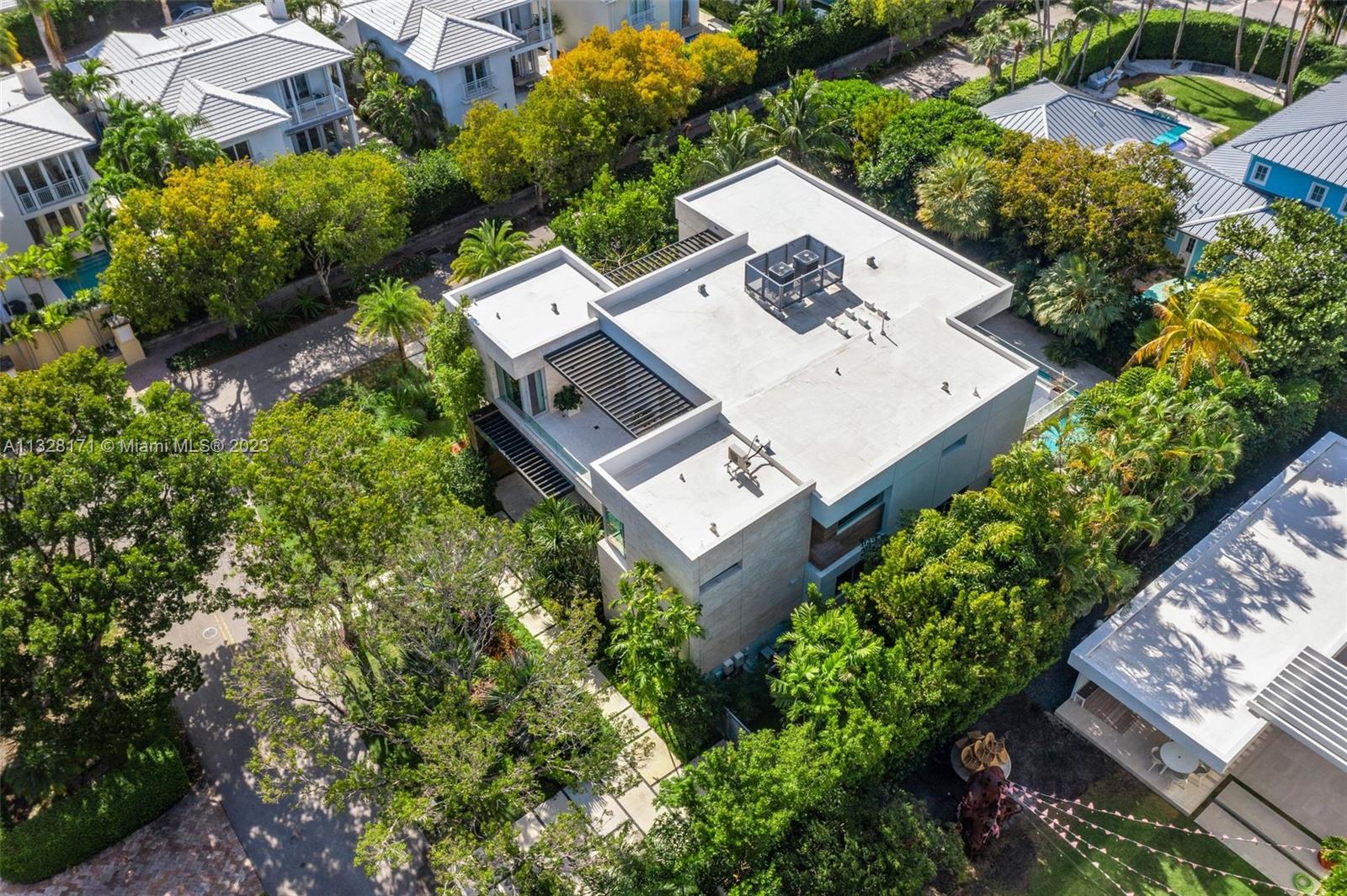 HOLIDAY COLONY - Residential