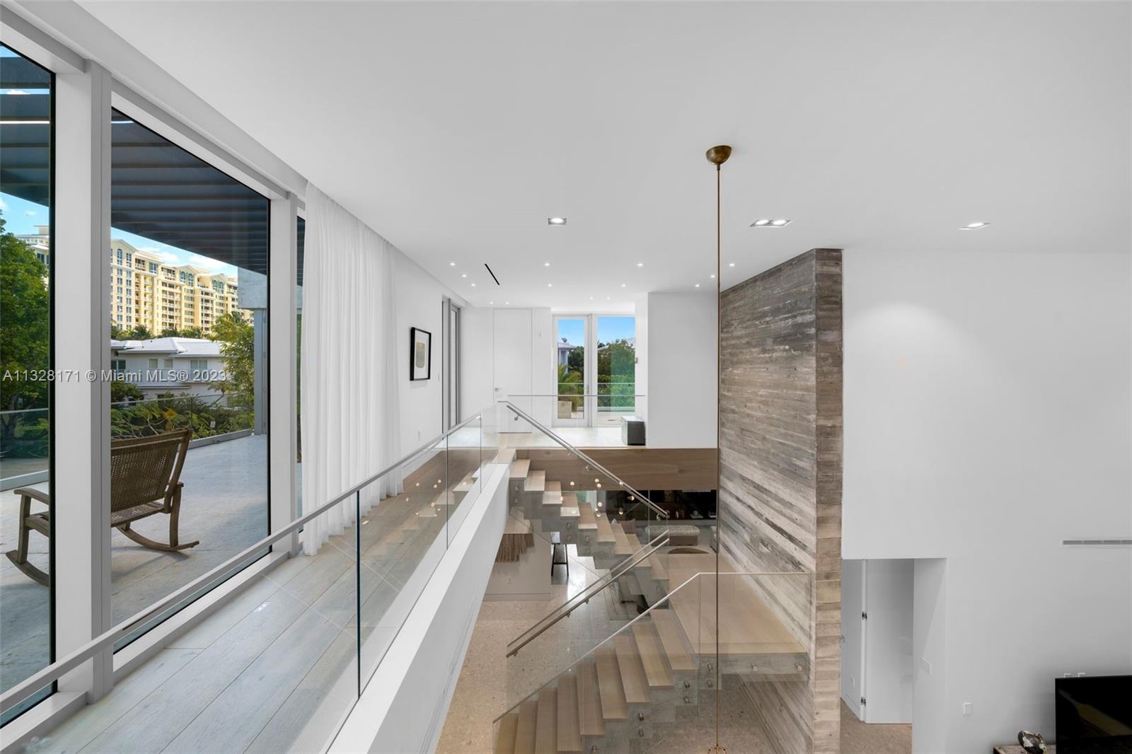 HOLIDAY COLONY - Residential