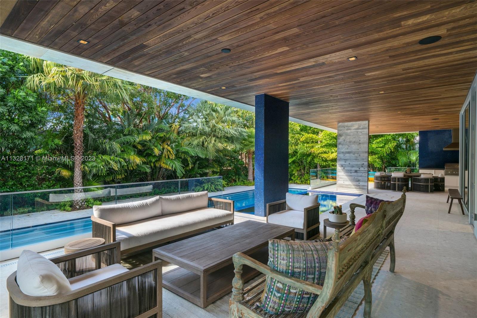 HOLIDAY COLONY - Residential