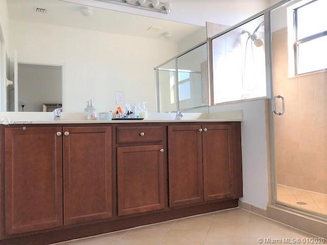 CENTURY GARDENS AT TAMIAM - Residential Lease