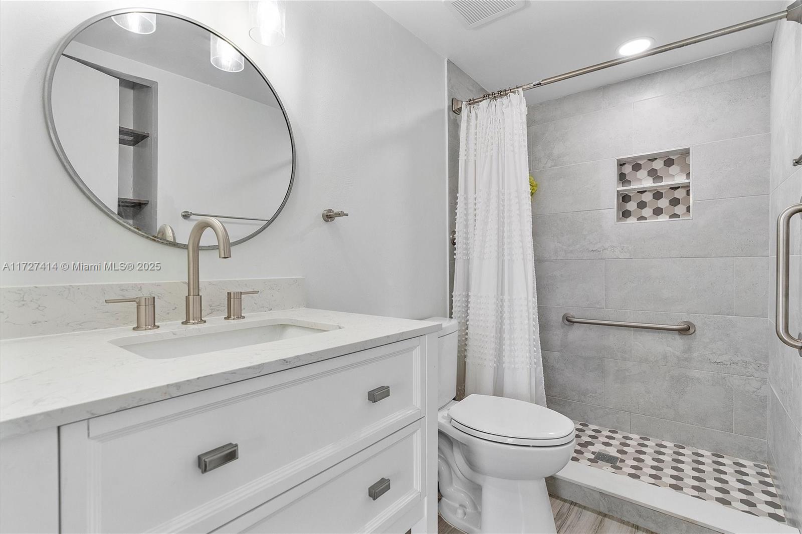 DORSET HOUSE CONDO - Residential