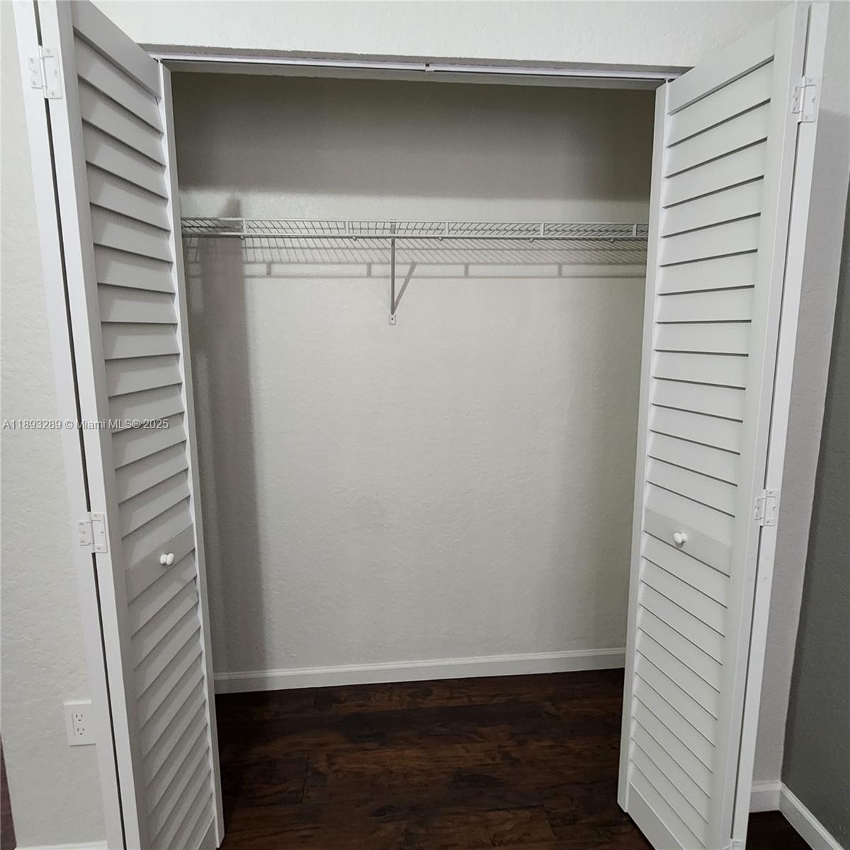ROYAL RIVER II CONDO - Residential Lease