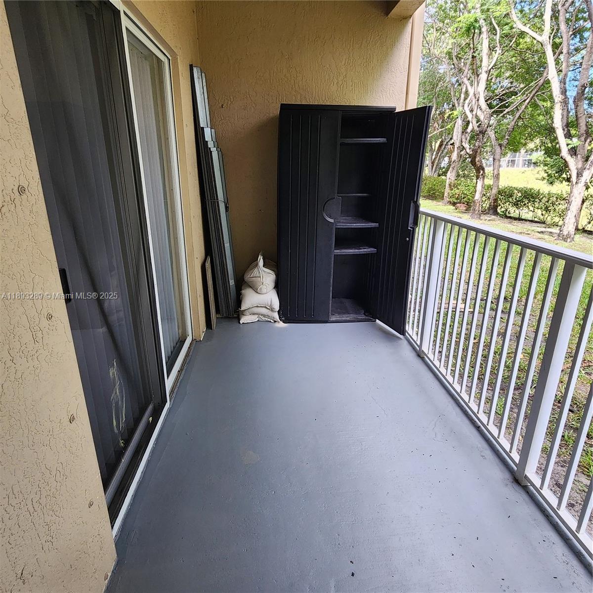 ROYAL RIVER II CONDO - Residential Lease