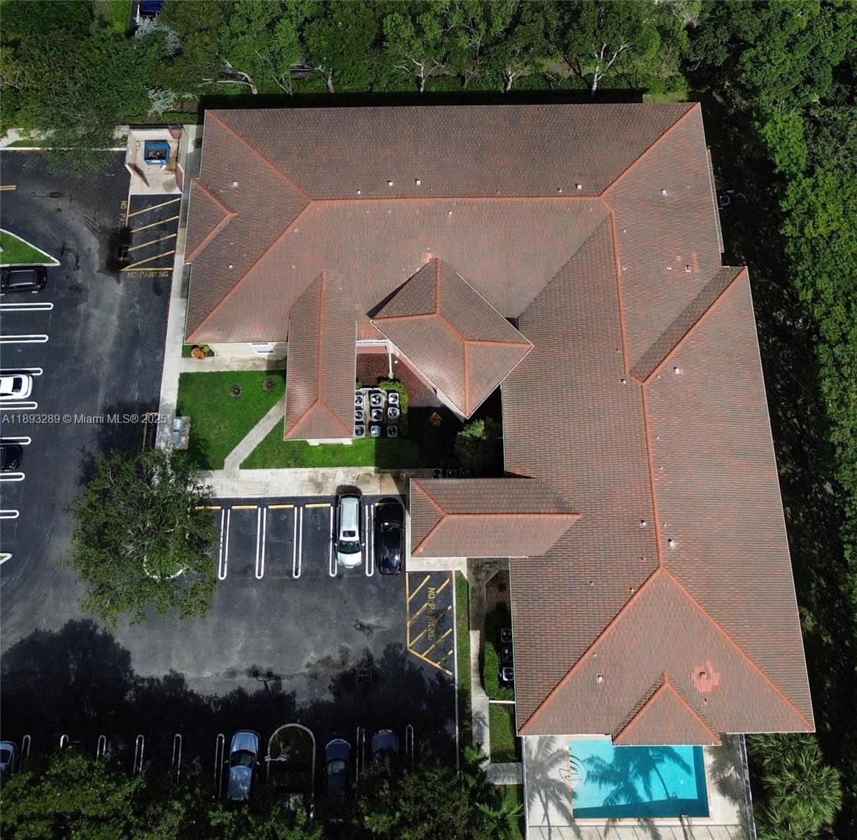 ROYAL RIVER II CONDO - Residential Lease