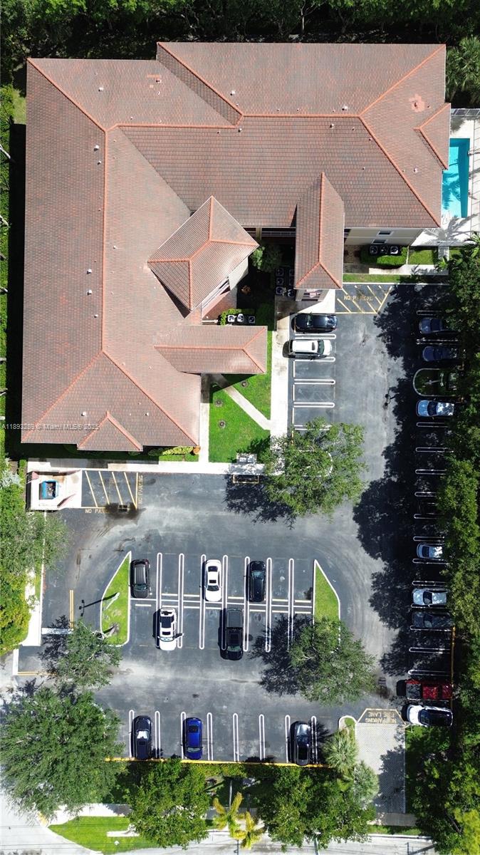 ROYAL RIVER II CONDO - Residential Lease