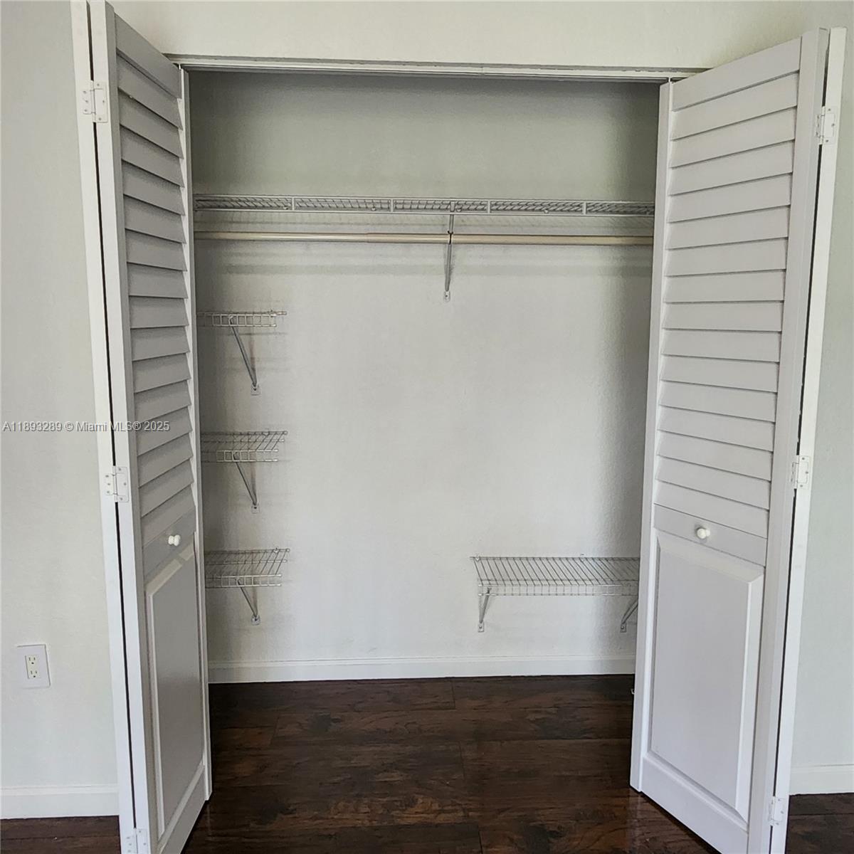 ROYAL RIVER II CONDO - Residential Lease
