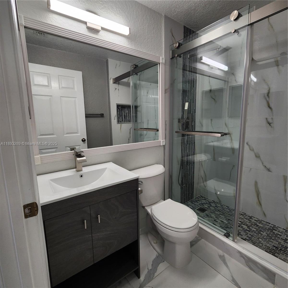 ROYAL RIVER II CONDO - Residential Lease