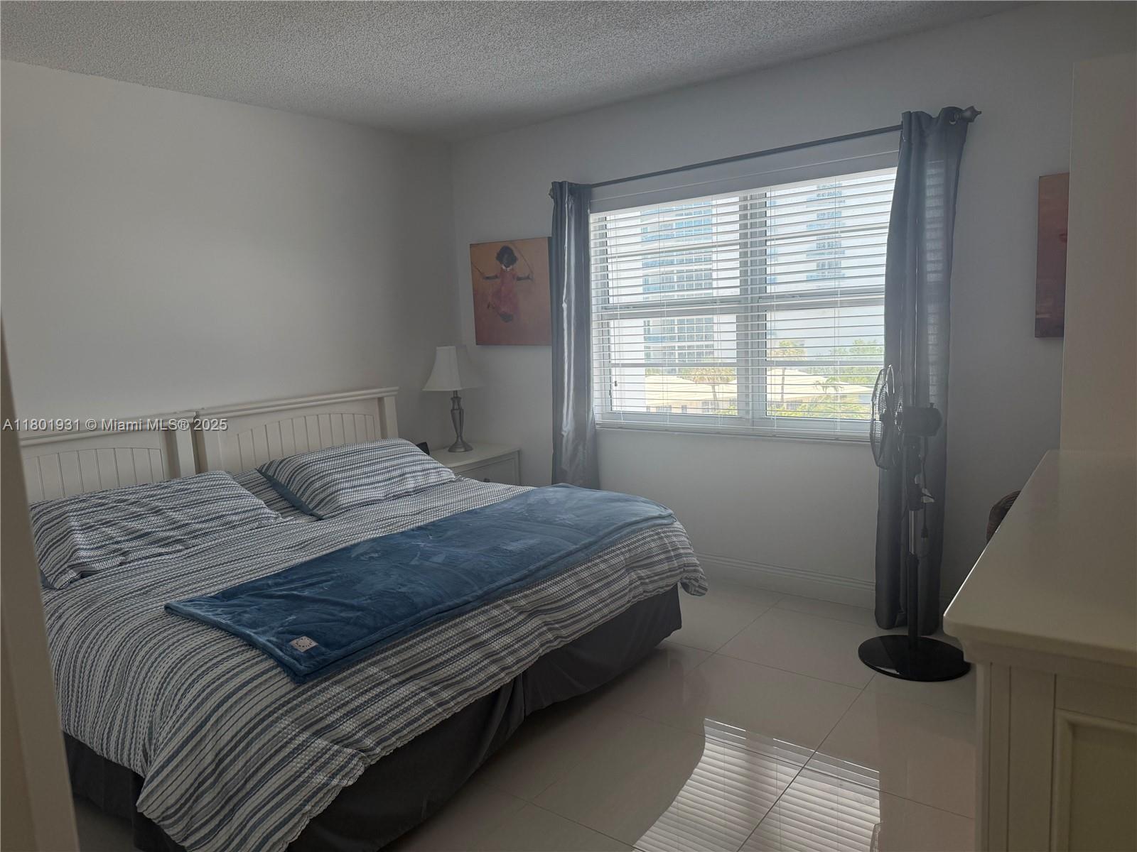 LEISURE TOWERS CONDO - Residential Lease