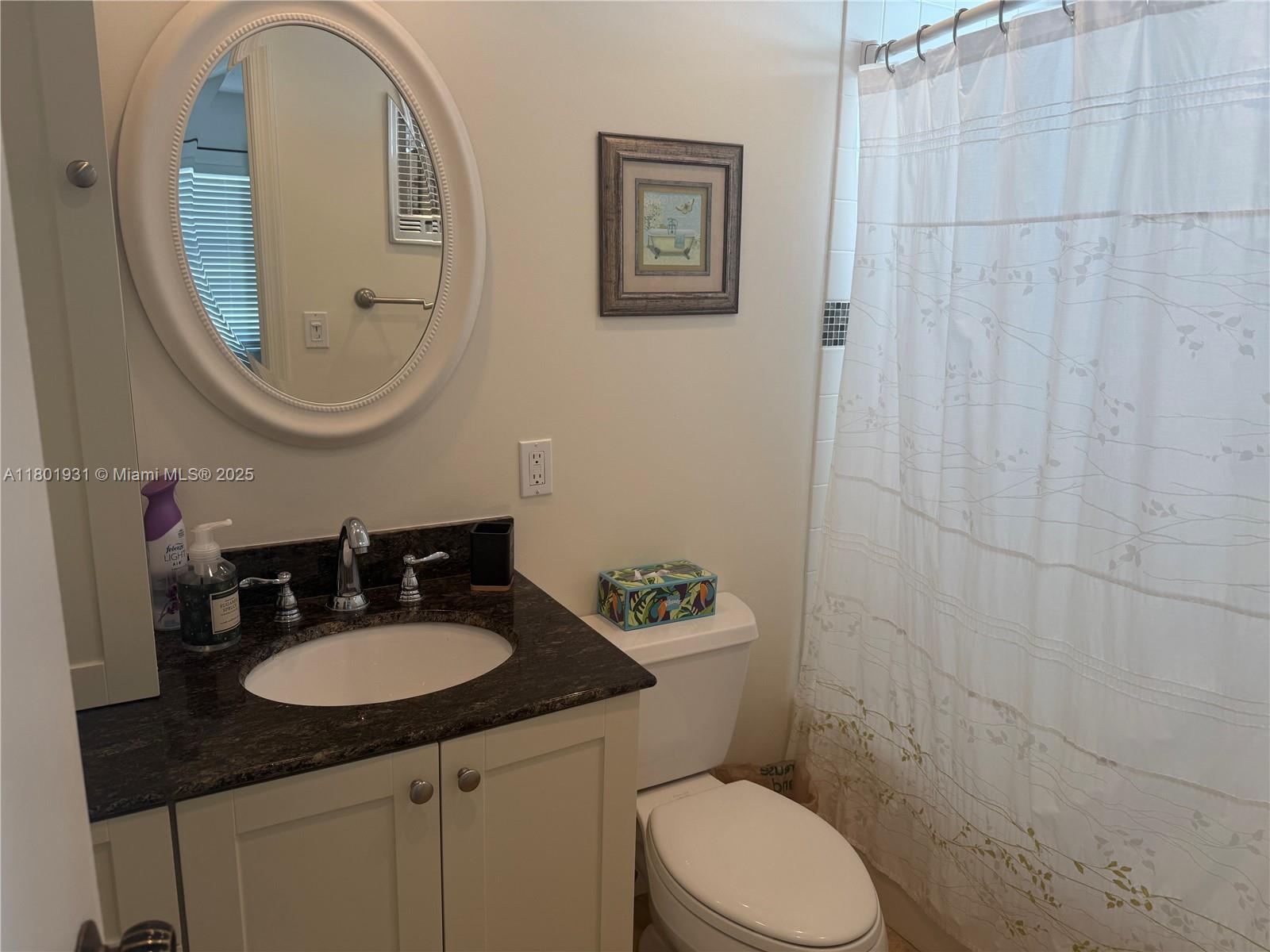LEISURE TOWERS CONDO - Residential Lease
