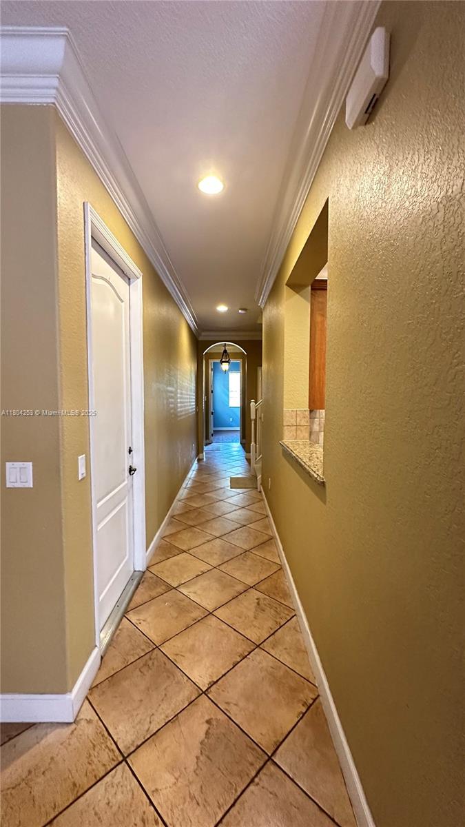 8716 Blaze Ct