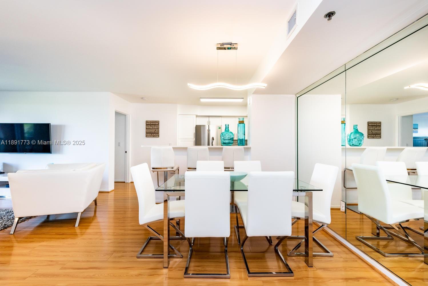 THE YACHT CLUB AT AVENTUR - Residential