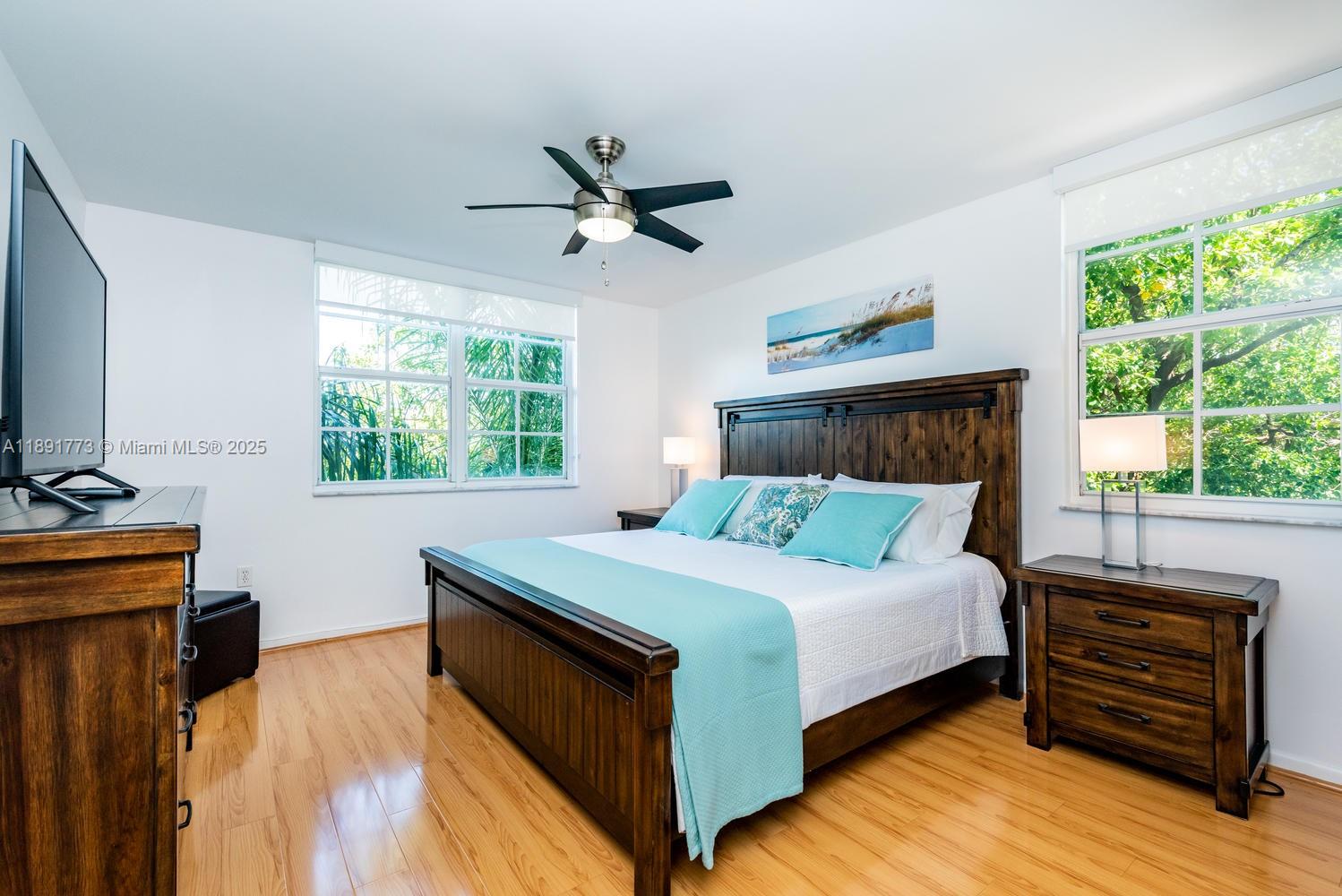 THE YACHT CLUB AT AVENTUR - Residential