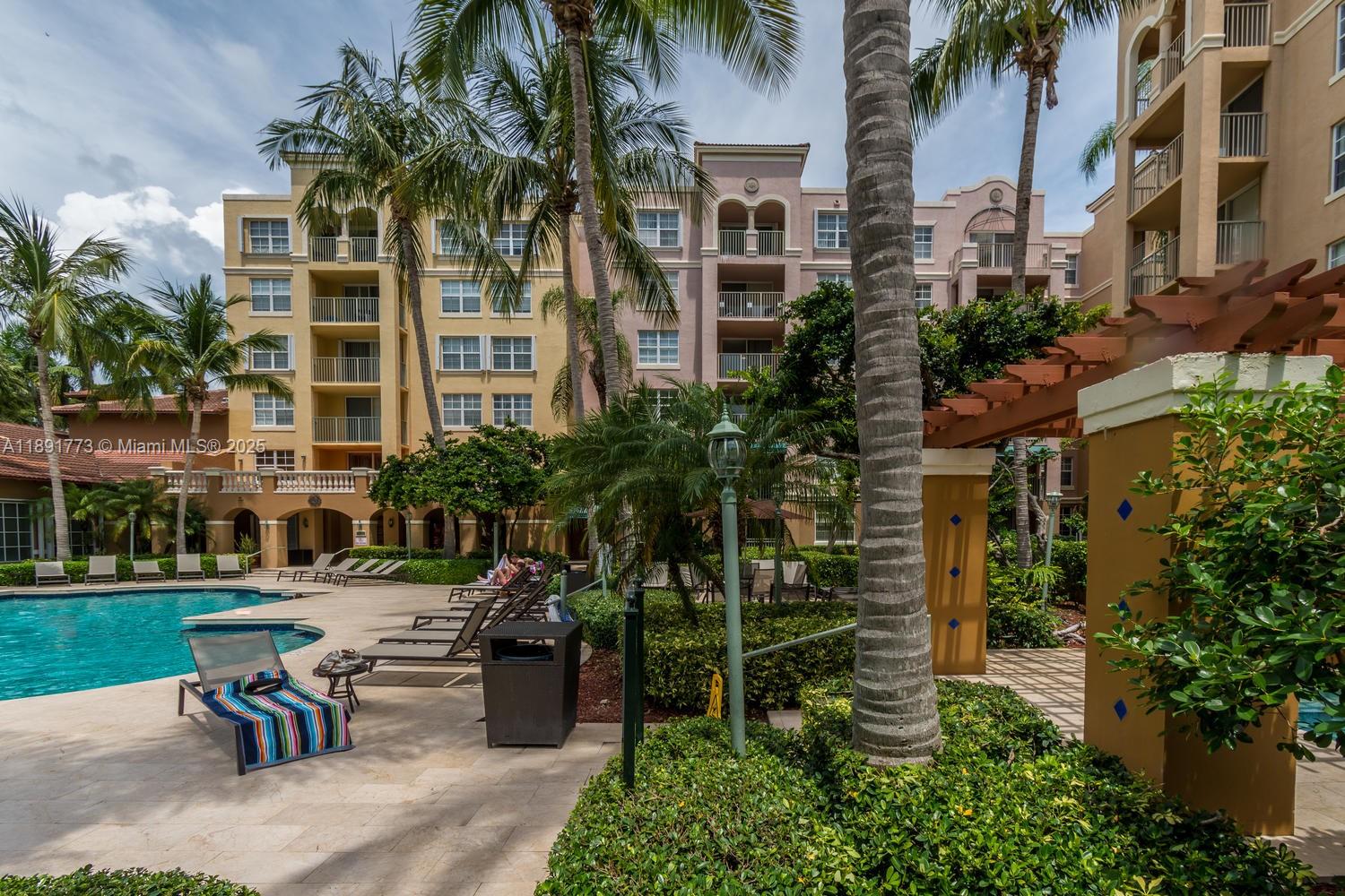 THE YACHT CLUB AT AVENTUR - Residential