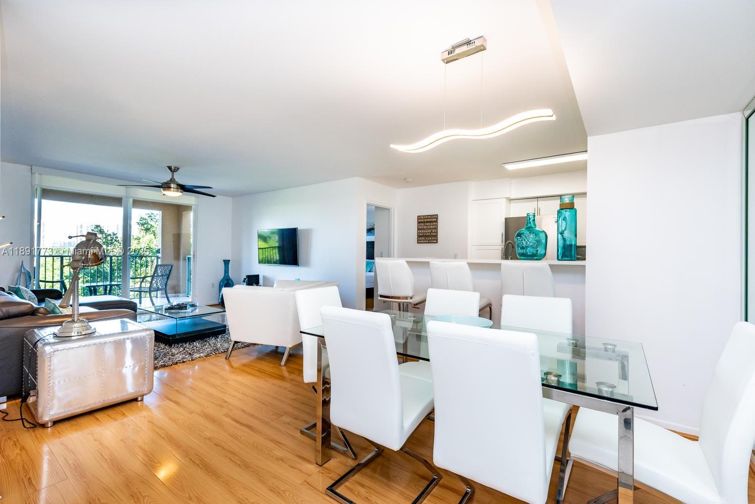 THE YACHT CLUB AT AVENTUR - Residential
