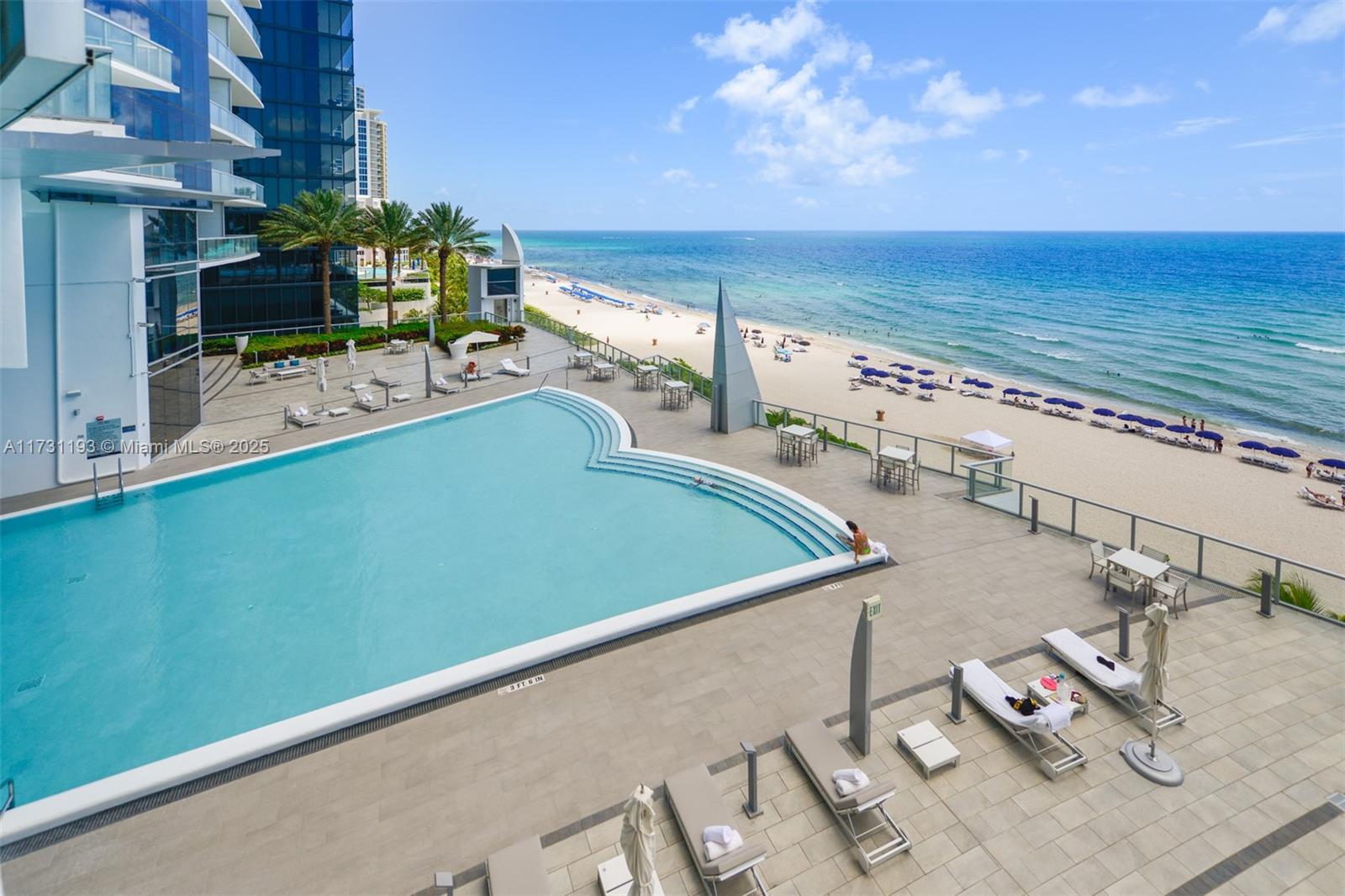 JADE OCEAN CONDO - Residential