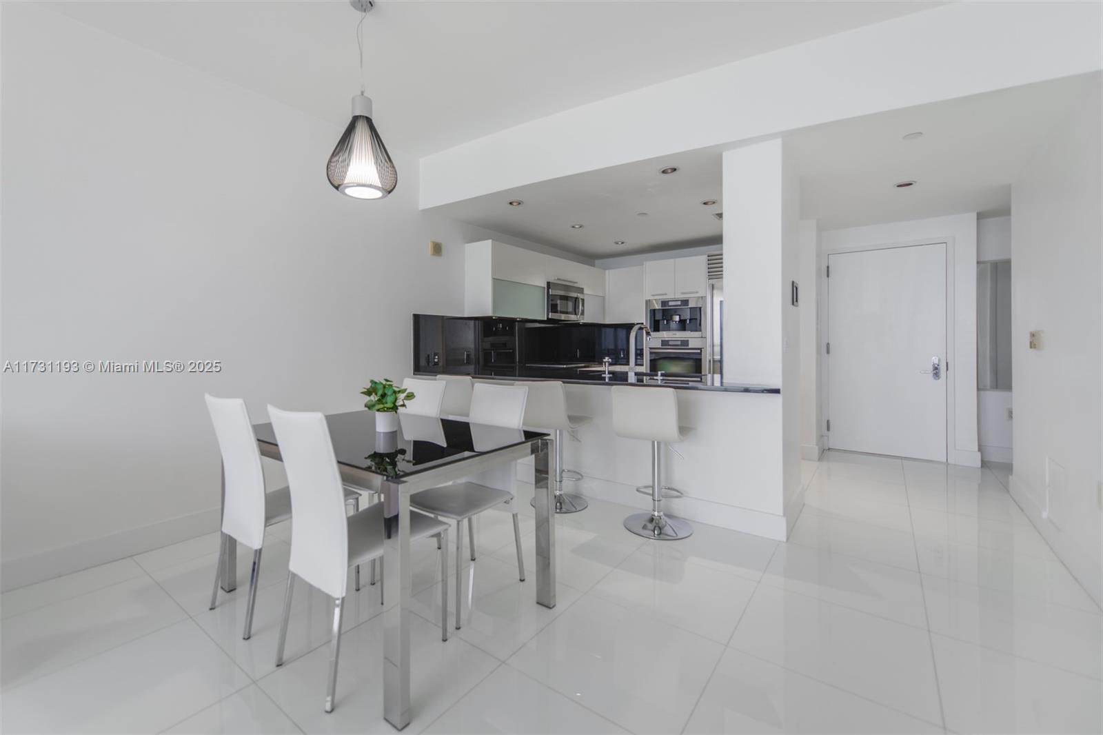 JADE OCEAN CONDO - Residential