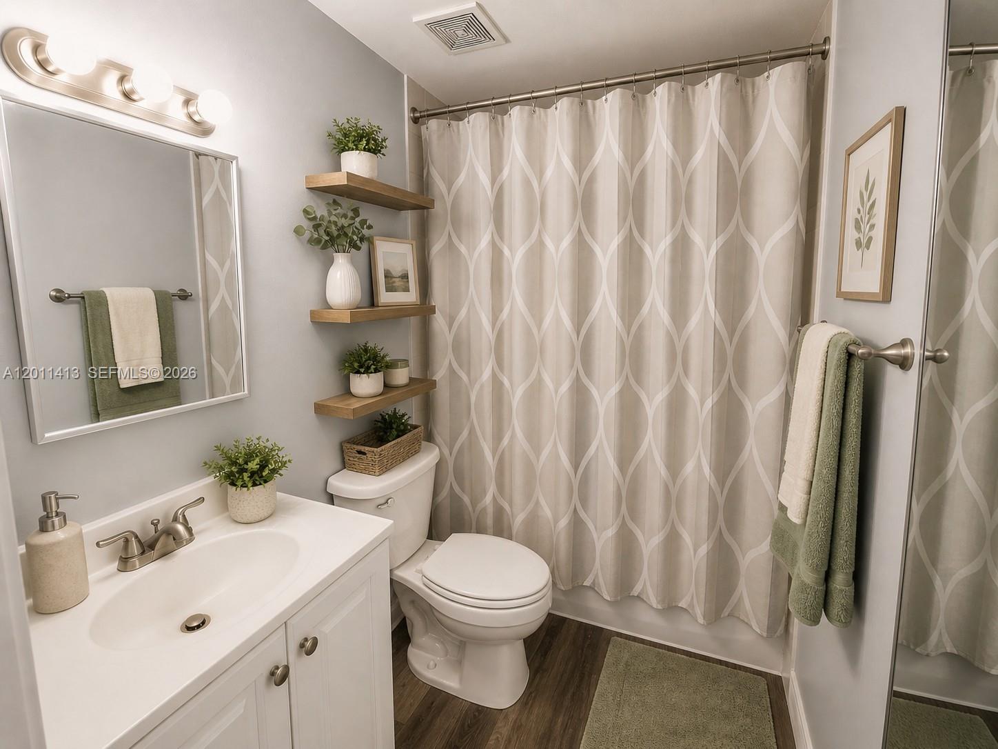 RIVER BREEZE CONDO - Residential