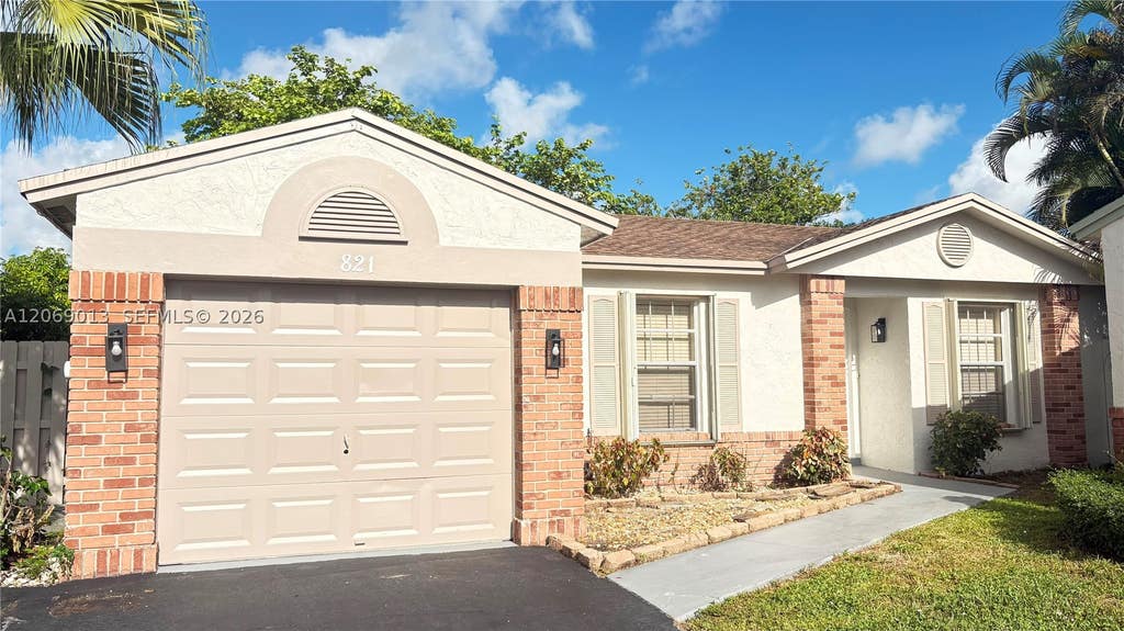 Photo of 821 W Beckley Sq, Davie, FL 33325 (MLS # A12069013)