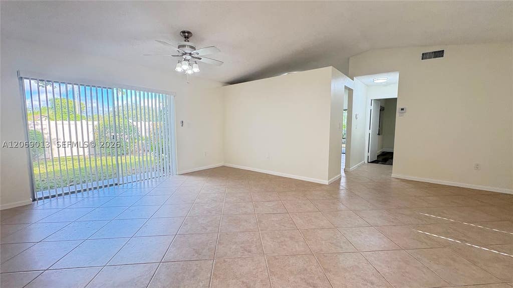 Photo of 821 W Beckley Sq, Davie, FL 33325 (MLS # A12069013)