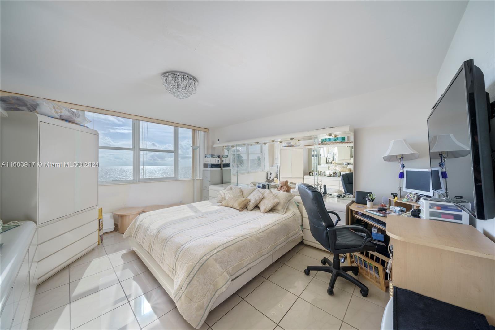 PARKER TOWER CONDO - Residential