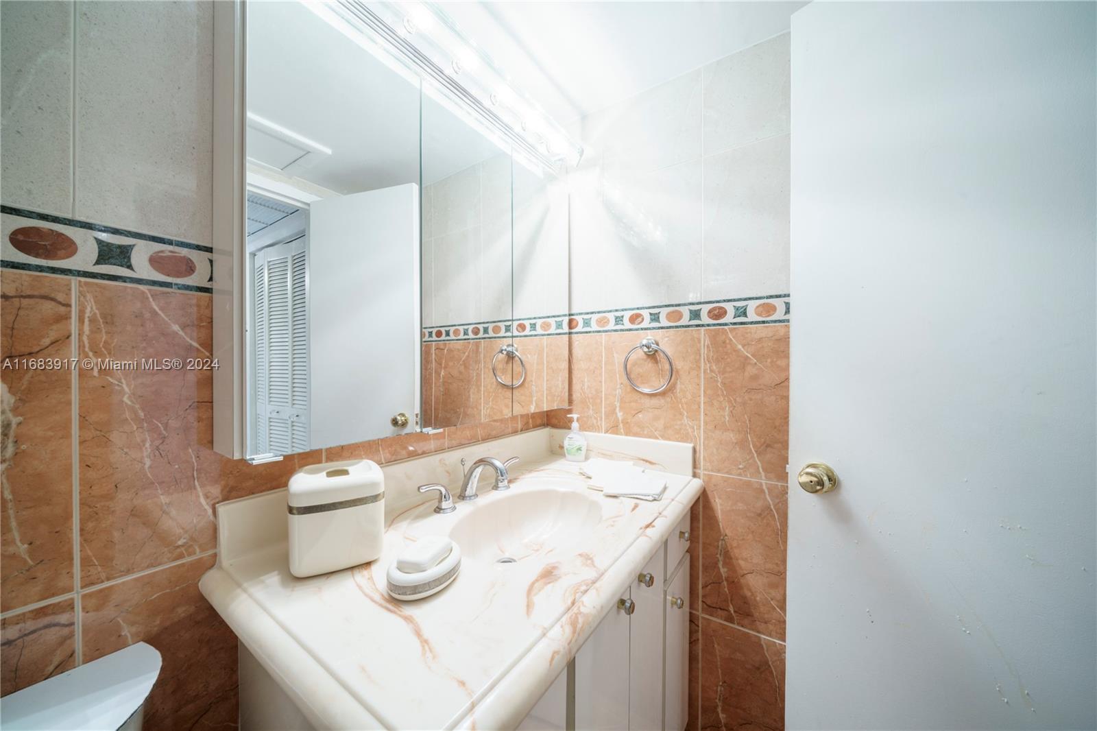 PARKER TOWER CONDO - Residential