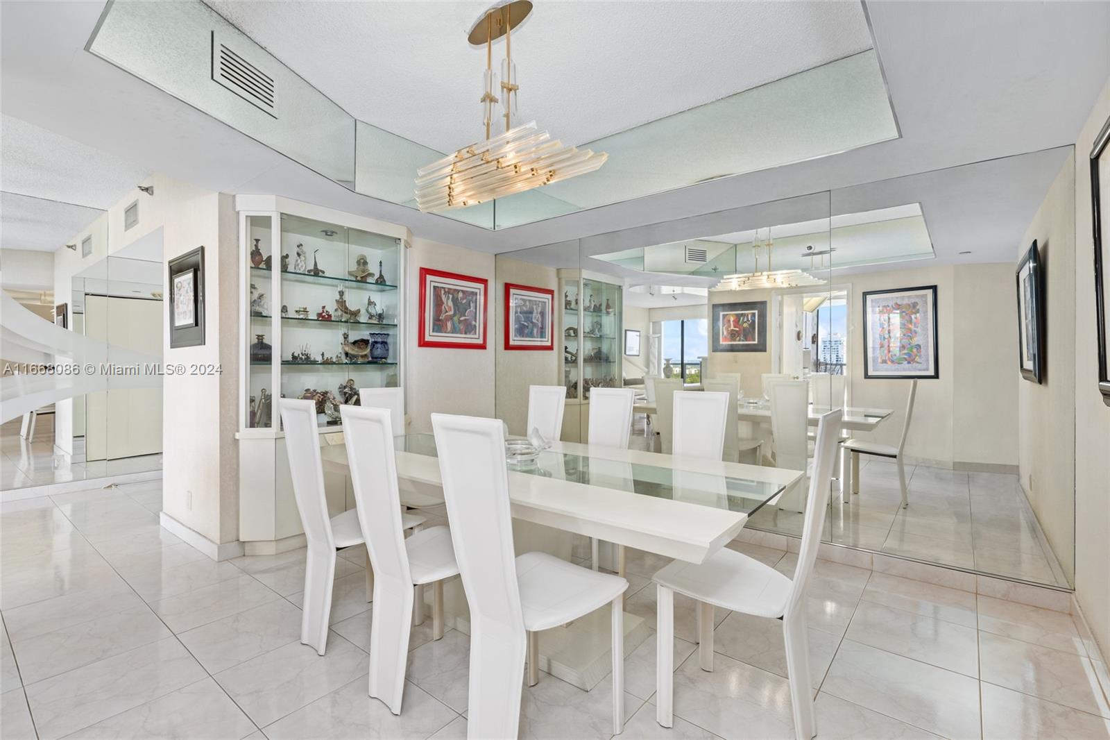 HAMPTONS WEST CONDO - Residential