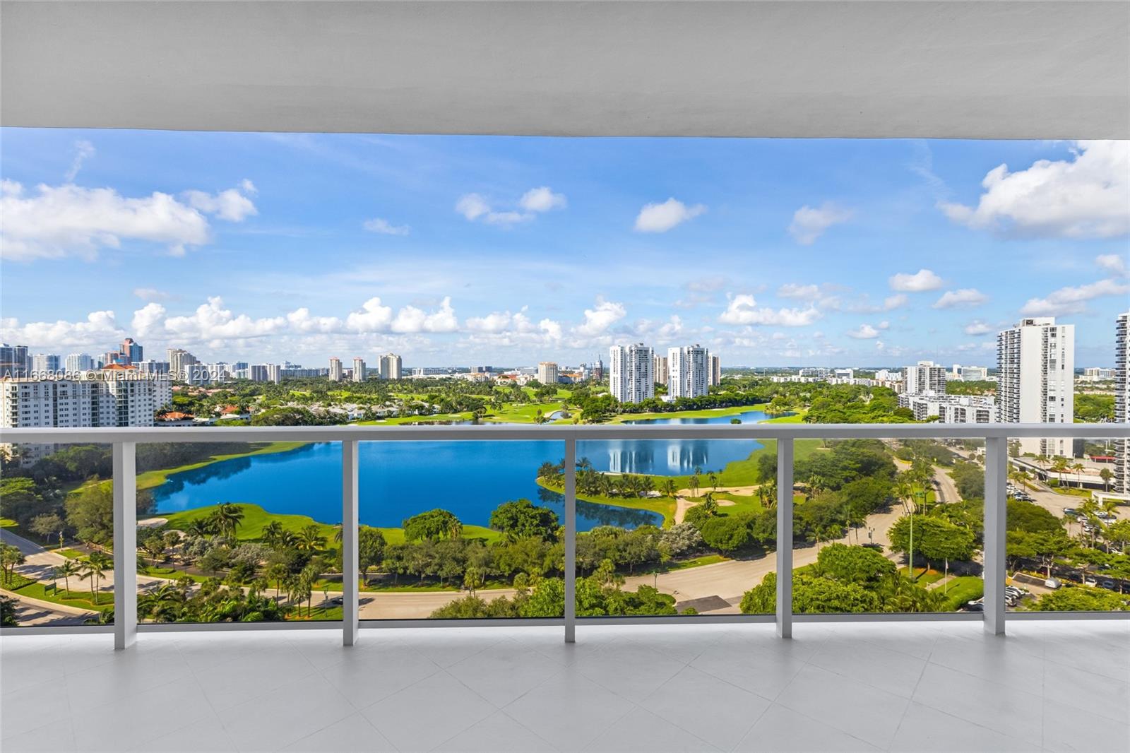 HAMPTONS WEST CONDO - Residential