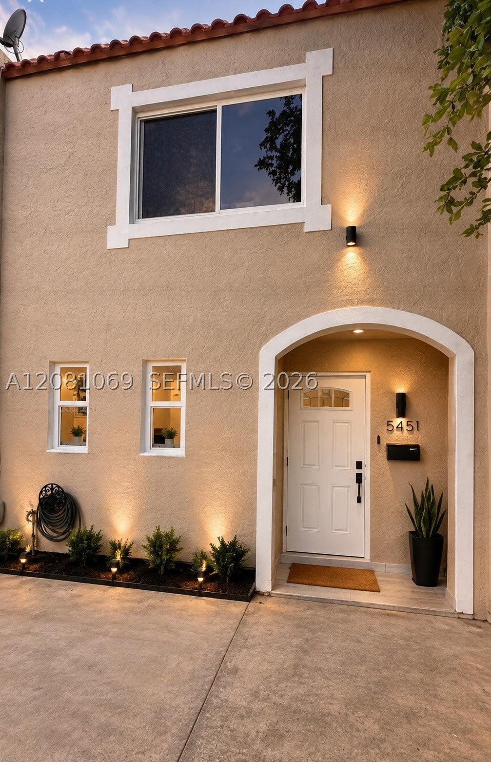5451 NW 169th Ter