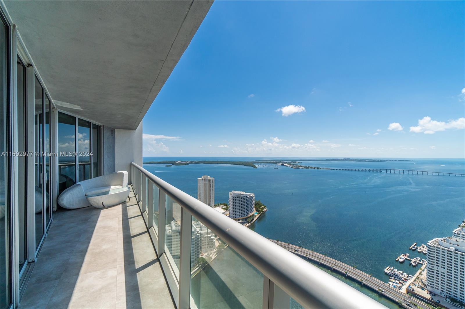 495 Brickell Ave 4905, Miami, Broward County, Florida - 2 Bedrooms  
2 Bathrooms - 