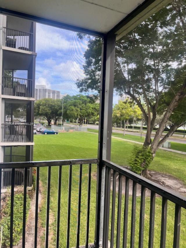 ENSENADA CONDO BLDG E-I - Residential Lease
