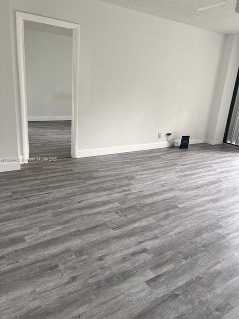 ENSENADA CONDO BLDG E-I - Residential Lease