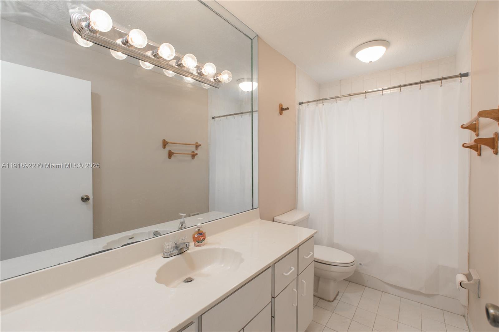 View photos, virtual tours, details... 14410 SW 112 Terrace