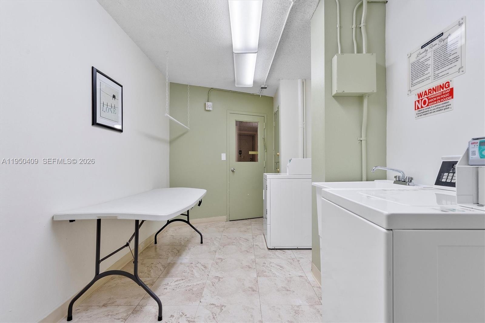 Lake Point Tower Condo - Residential