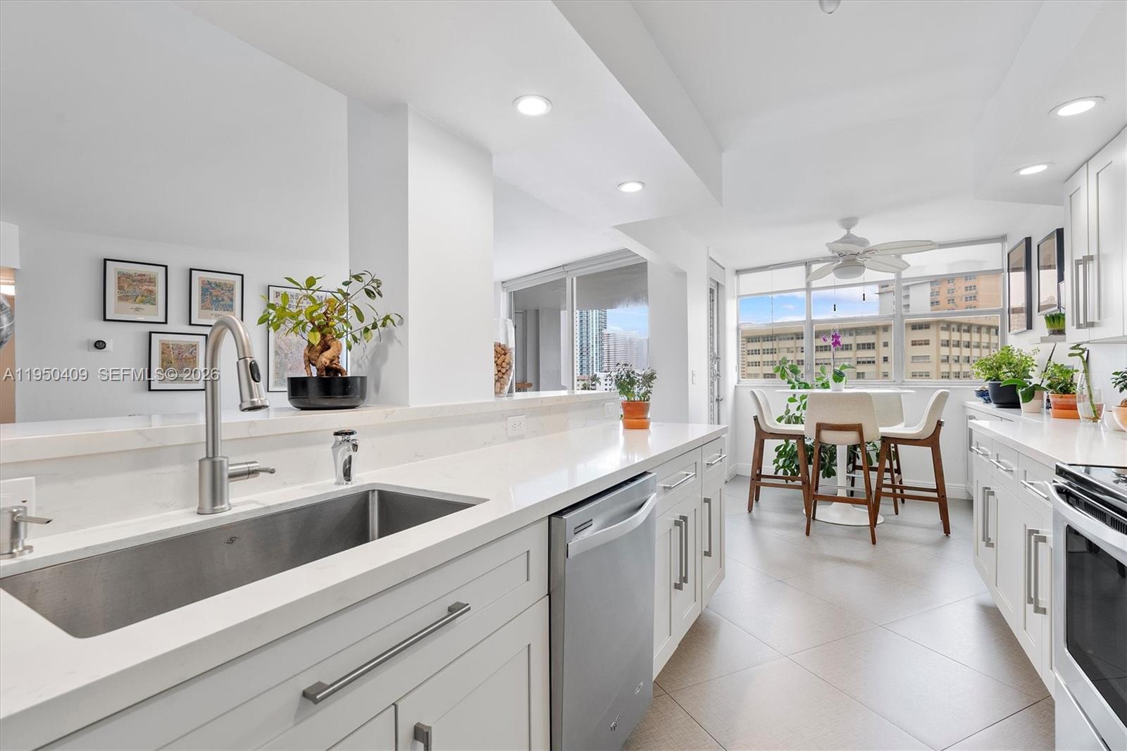 Lake Point Tower Condo - Residential